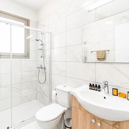 Adolina One Bedroom 103 By Ezoria *